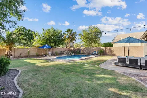 Exterior - 4256 E Cloudburst Ct, Gilbert, AZ 85297 photo 13 of 19