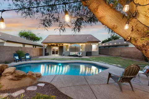 Exterior - 4256 E Cloudburst Ct, Gilbert, AZ 85297 photo 6 of 19