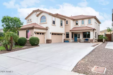 2409 E Rustling Oaks Ln, Phoenix, AZ 85024