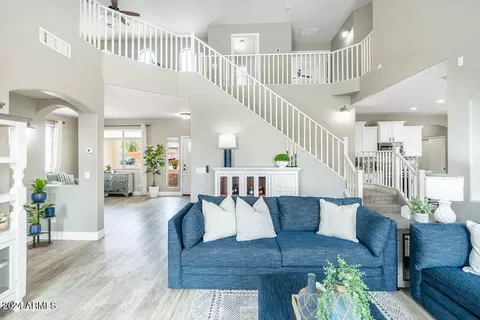 2409 E Rustling Oaks Ln, Phoenix, AZ 85024 photo 7