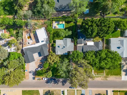 View/Area - 3237 E Clarendon Ave, Phoenix, AZ 85018 photo 1 of 1