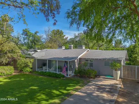 Exterior - 3237 E Clarendon Ave, Phoenix, AZ 85018 photo 15 of 15