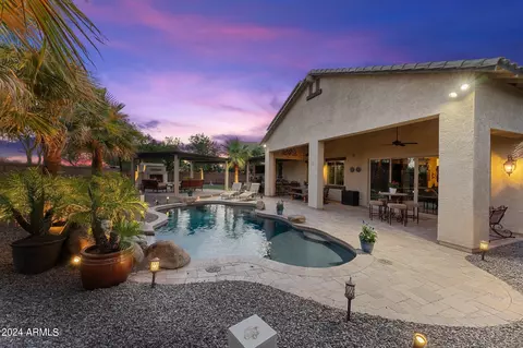 Exterior - 2887 E Flower St, Gilbert, AZ 85298 photo 5 of 18