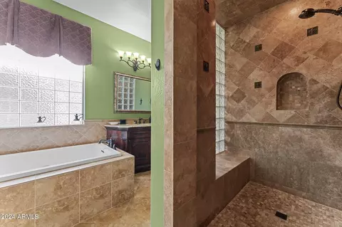 Bath - 2887 E Flower St, Gilbert, AZ 85298 photo 2 of 11