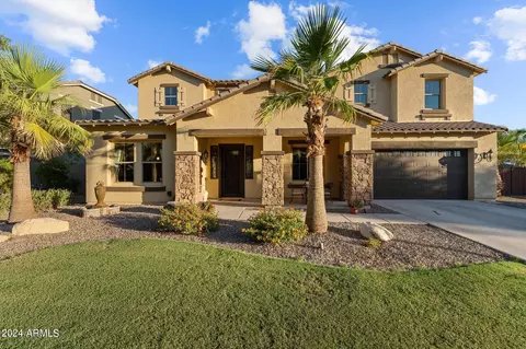Exterior - 2887 E Flower St, Gilbert, AZ 85298 photo 14 of 18