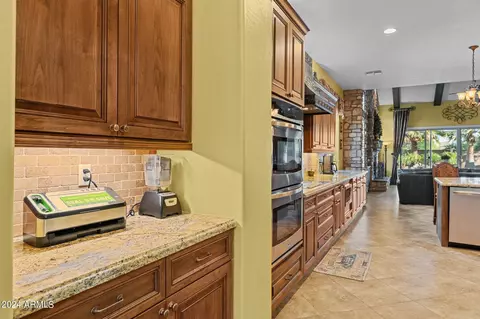 Kitchen - 2887 E Flower St, Gilbert, AZ 85298 photo 10 of 10