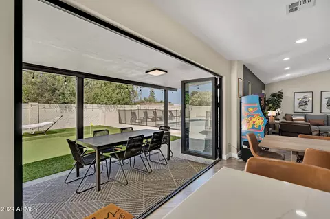 2330 E Shea Blvd, Phoenix, AZ 85028 photo 32