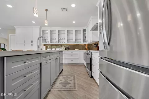 2330 E Shea Blvd, Phoenix, AZ 85028 photo 13