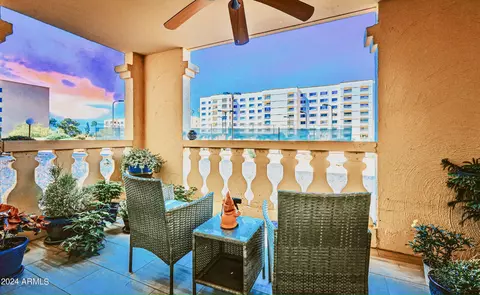 7930 E Camelback Rd #102, Scottsdale, AZ 85251