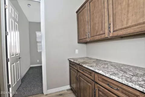 Kitchen - 3946 Enrose St, Mesa, AZ 85205 photo 6 of 7