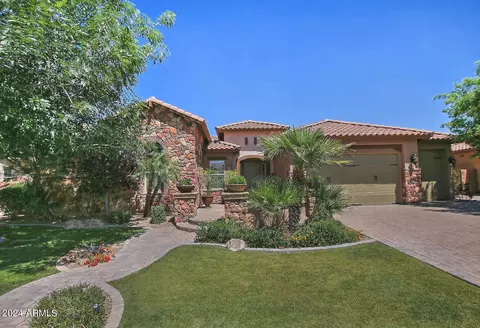 Exterior - 3946 Enrose St, Mesa, AZ 85205 photo 2 of 21