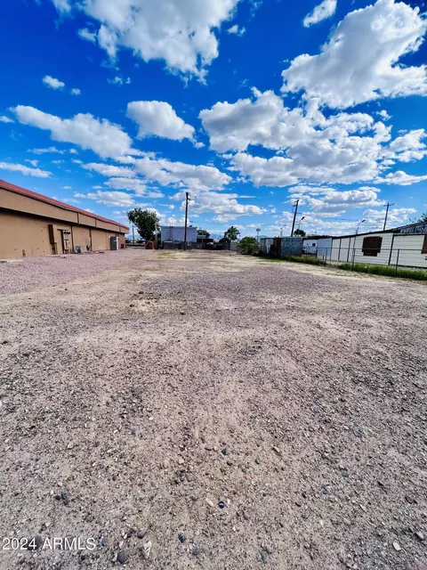 9109 W Polk St #20, Tolleson, AZ 85353