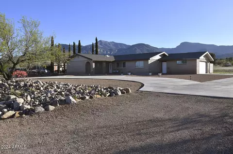 5058 S Equestrian Ave, Sierra Vista, AZ 85650