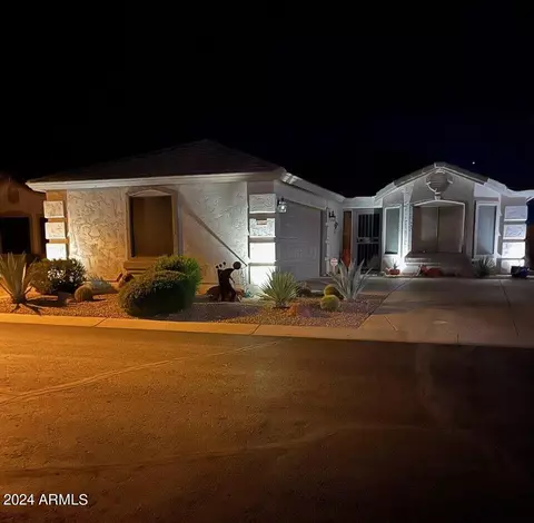 8999 E Rainier Dr, Gold Canyon, AZ 85118