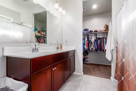 Bath - 9406 E Silo Rd, Florence, AZ 85132 photo 2 of 3