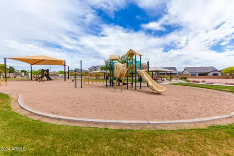 5620 E Scarlet St, Mesa, AZ 85215 photo 43