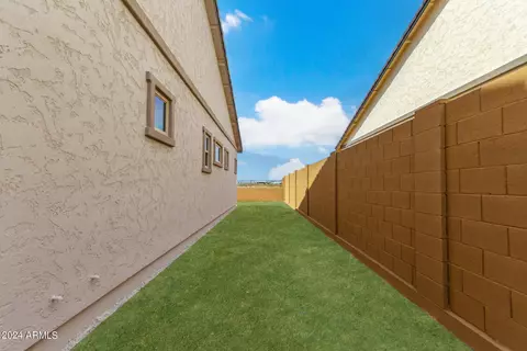 5620 E Scarlet St, Mesa, AZ 85215 photo 38