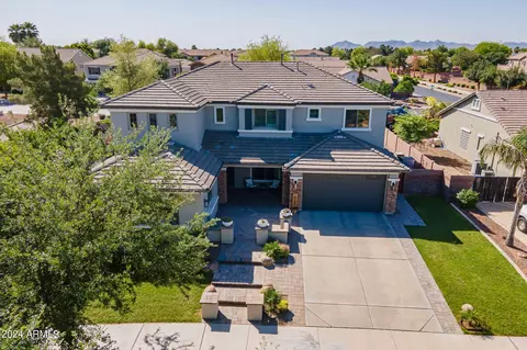 18583 E Cattle Dr, Queen Creek, AZ 85142