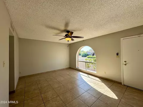 2205 E Gretta Pl, Phoenix, AZ 85022 photo 5