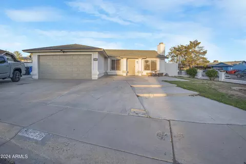 8526 W Turney Ave, Phoenix, AZ 85037