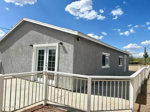2230 E 2nd Ave, Apache Junction, AZ 85119