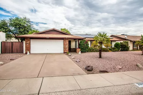 2508 W Roveen Ave, Phoenix, AZ 85029