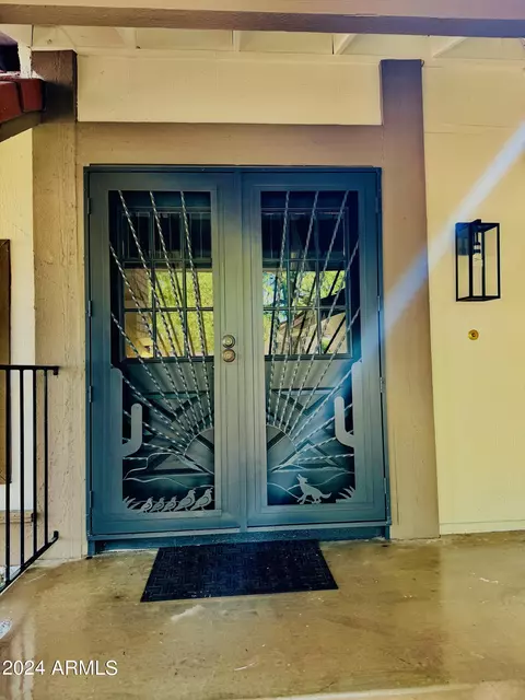 Exterior - 1817 E Hearn Rd, Phoenix, AZ 85022 photo 5 of 5