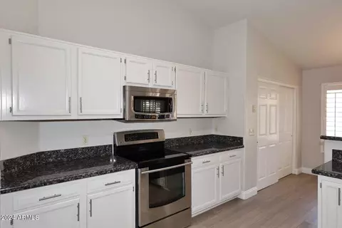 3640 E Mountain Sky Ave, Phoenix, AZ 85044 photo 14
