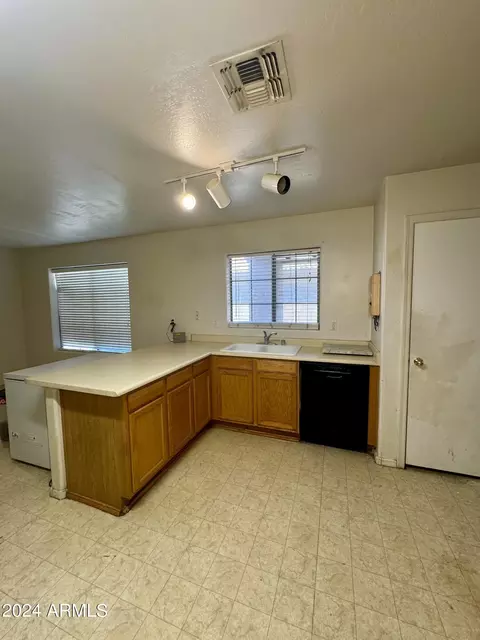 Kitchen - 3823 S Bowman Rd, Apache Junction, AZ 85119 photo 3 of 3