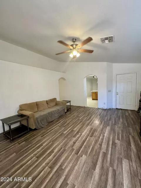 Living - 3823 S Bowman Rd, Apache Junction, AZ 85119 photo 2 of 2