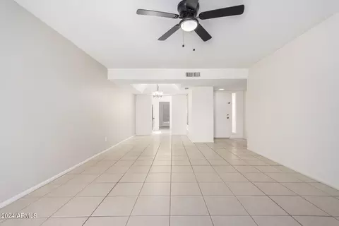 702 E Colgate Dr, Tempe, AZ 85283 photo 9