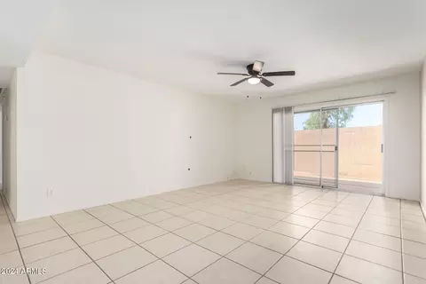 702 E Colgate Dr, Tempe, AZ 85283 photo 6