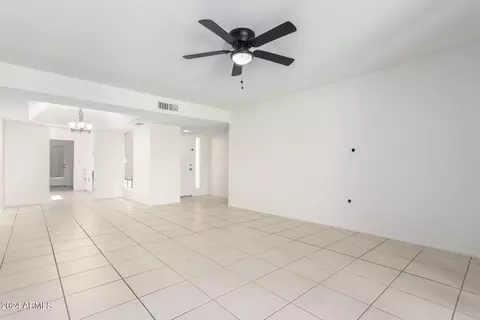 702 E Colgate Dr, Tempe, AZ 85283 photo 7
