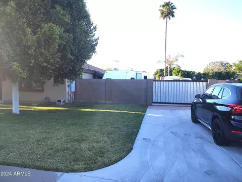 Exterior - 534 E Ivy St, Mesa, AZ 85203 photo 4 of 15