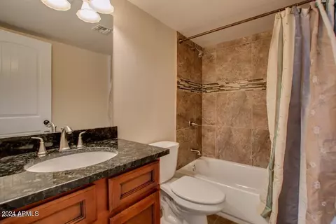 Bath - 534 E Ivy St, Mesa, AZ 85203 photo 3 of 3