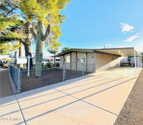 530 S 96th Pl, Mesa, AZ 85208