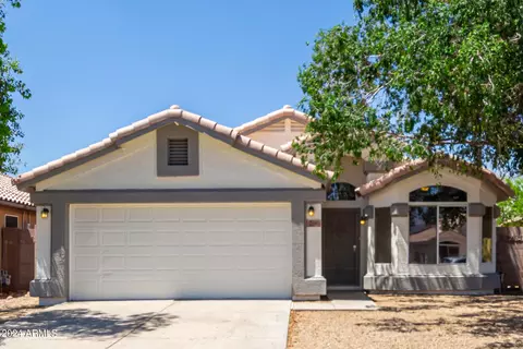 8652 W Paradise Ln, Peoria, AZ 85382
