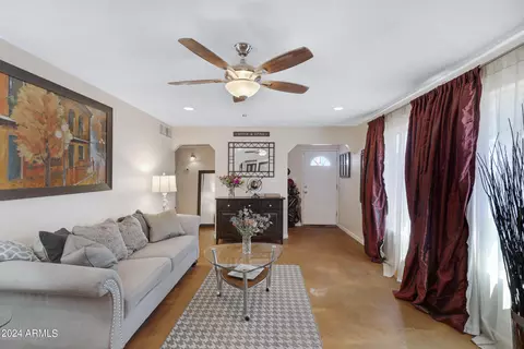 2002 W Luke Ave, Phoenix, AZ 85015
