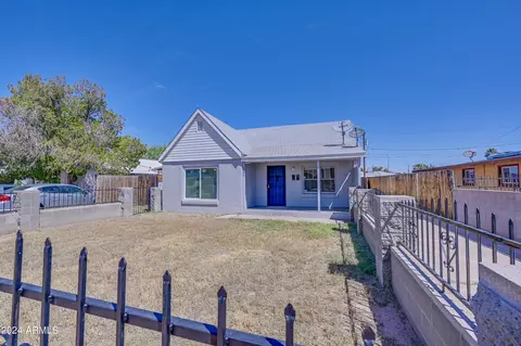 728 W 1st Pl, Mesa, AZ 85201