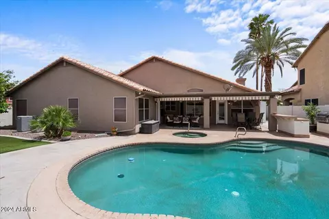 226 S Cobblestone Dr, Gilbert, AZ 85296 photo 37
