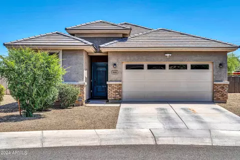 8641 N 61st Dr, Glendale, AZ 85302