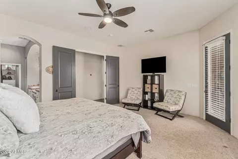 Bedroom - 924 E Carlise Rd, Phoenix, AZ 85086 photo 2 of 9