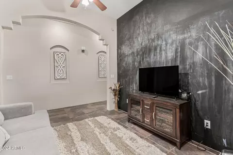 Other - 924 E Carlise Rd, Phoenix, AZ 85086 photo 5 of 23