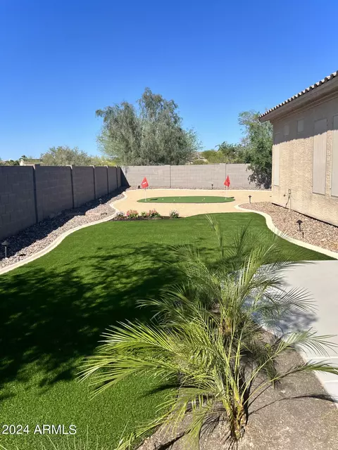 11257 S Oakwood Dr, Goodyear, AZ 85338