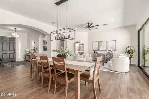 3533 Expedition Way, Phoenix, AZ 85050 photo 2