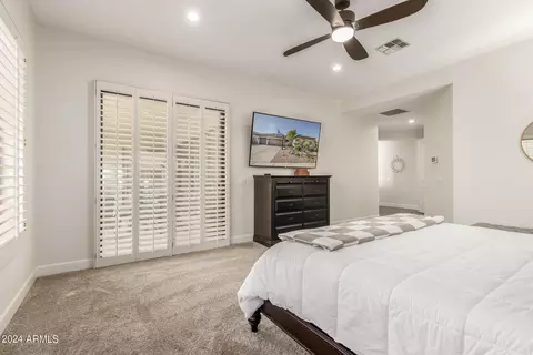 3533 Expedition Way, Phoenix, AZ 85050 photo 22