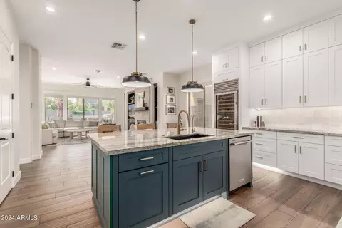 3533 Expedition Way, Phoenix, AZ 85050 photo 13