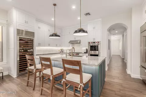 3533 Expedition Way, Phoenix, AZ 85050 photo 3
