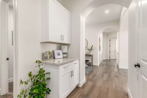 3533 Expedition Way, Phoenix, AZ 85050 photo 27