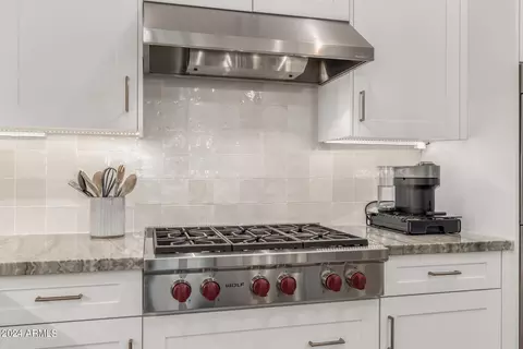 3533 Expedition Way, Phoenix, AZ 85050 photo 15